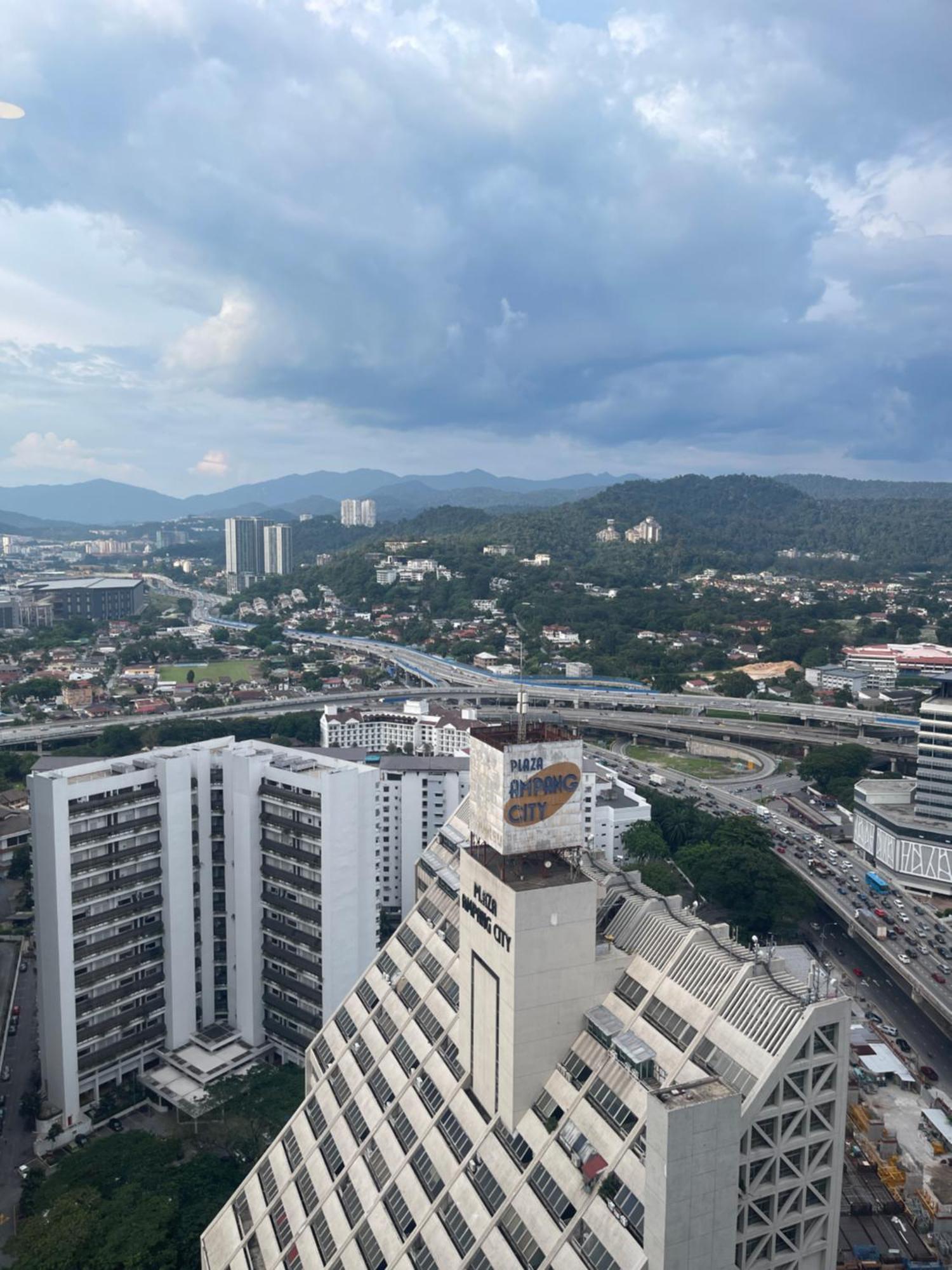 M Zen Den Pangsapuri *